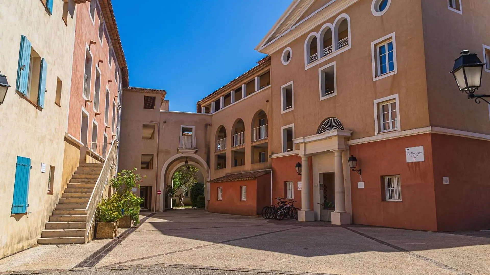 Apartment Les Rivages De Coudouliere-14 By Interhome 锡富尔勒普拉日 法国